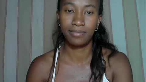 minouch211907 online show from 02.12.25