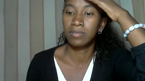 minouch211907 online show from 02.18.25