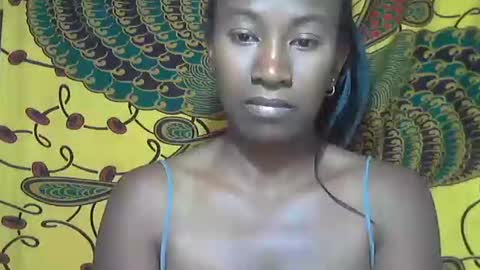 minouch211907 online show from 10.11.25