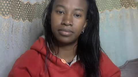 minouch211907 online show from 06.15.26