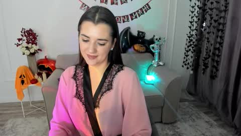 Jessi online show from 10.14.25