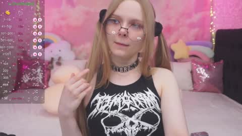 Vikki online show from 02.07.25