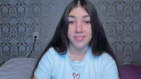 Snapshot of mira_bloempje chatting on 12.03.25 Mira online show from 12.03.25