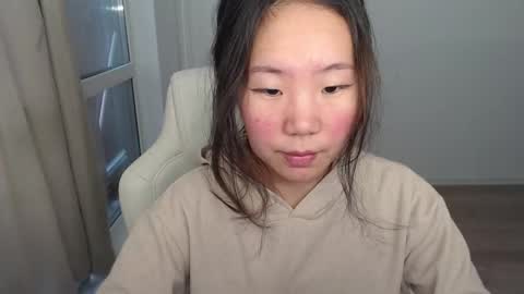Snapshot of mira_g chatting on 02.12.25 mira_g online show from 02.12.25