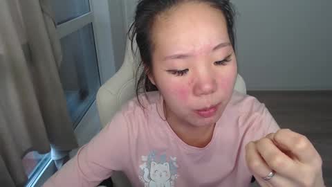 Snapshot of mira_g chatting on 03.11.25 mira_g online show from 03.11.25