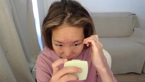 Snapshot of mira_g chatting on 09.26.25 mira_g online show from 09.26.25