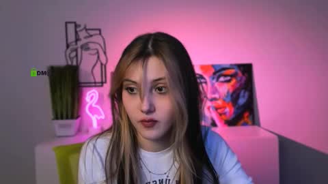 mira_lyn online show from 11.28.25