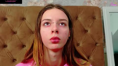 mira_lynxx online show from 01.08.26