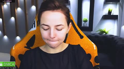 Mira online show from 12.08.24