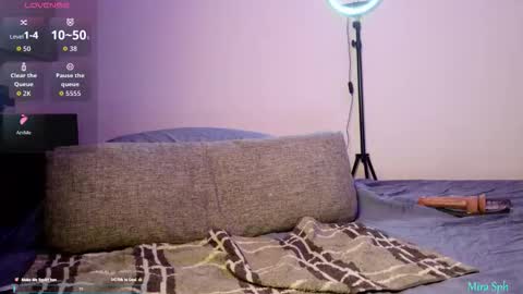 Mira Sph online show from 10.04.25