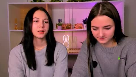 Mira online show from 12.22.25