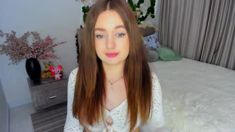 Emma online show from 12.21.24