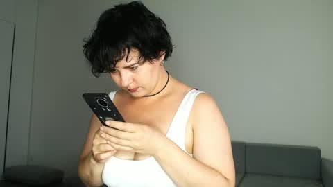 Snapshot of miradiaz chatting on 07.10.26 Meera online show from 07.10.26