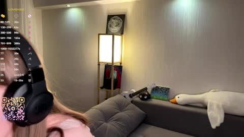 Mira online show from 04.10.26