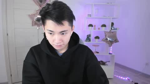              online show from 12.02.24