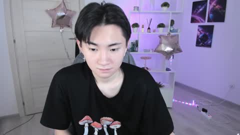              online show from 01.25.25