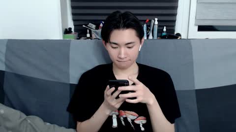              online show from 01.26.25