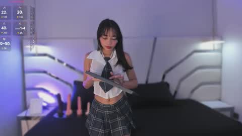 Snapshot of miranda_becerra chatting on 10.15.25 Miranda  online show from 10.15.25