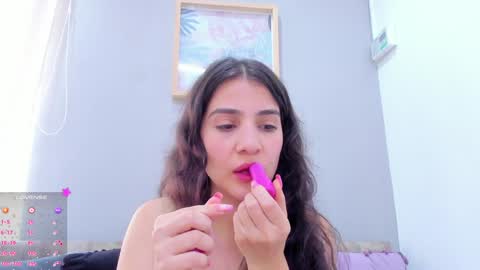 Snapshot of miranda_doll_ chatting on 01.13.25 online show from 01.13.25