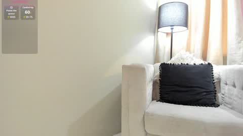 Snapshot of miranda_doll_ chatting on 01.30.25 online show from 01.30.25