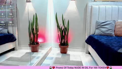 Snapshot of miranda_doll_ chatting on 02.01.25 online show from 02.01.25