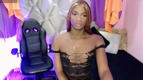 mirandaacollins online show from 11.03.25