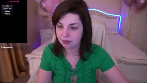 Snapshot of mirandawarm chatting on 02.12.25 Miranda online show from 02.12.25