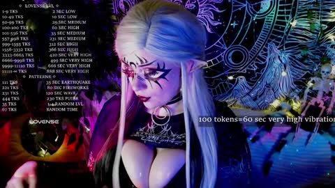 Snapshot of mirareed chatting on 12.05.24 mirareed online show from 12.05.24