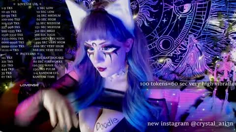 Snapshot of mirareed chatting on 12.18.24 mirareed online show from 12.18.24