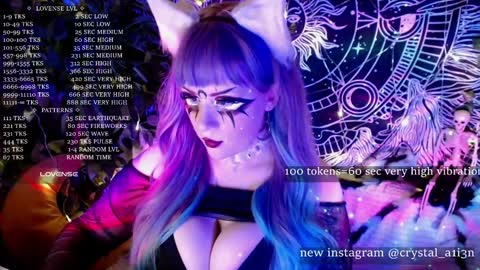 Snapshot of mirareed chatting on 12.20.24 mirareed online show from 12.20.24