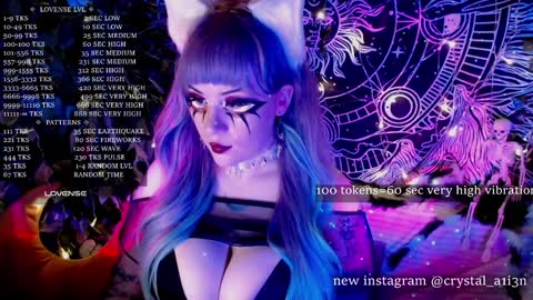 Snapshot of mirareed chatting on 12.21.24 mirareed online show from 12.21.24