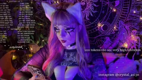 Snapshot of mirareed chatting on 01.22.25 mirareed online show from 01.22.25