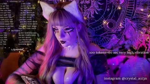 Snapshot of mirareed chatting on 01.26.25 mirareed online show from 01.26.25