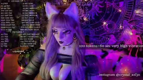 Snapshot of mirareed chatting on 02.26.25 mirareed online show from 02.26.25