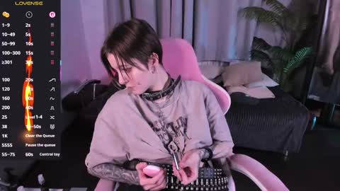 MiraVelle online show from 10.09.25