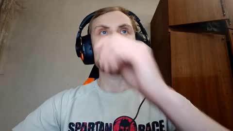 Snapshot of mirexvane chatting on 02.24.26 Vlad online show from 02.24.26