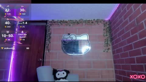 Misa Independent model online show from 10.11.25