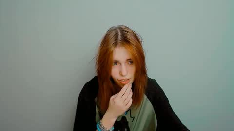 misaki_chan_ online show from 10.29.25