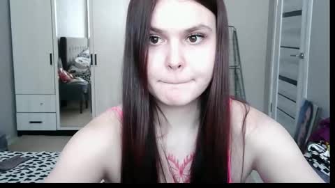 Mishel online show from 02.04.26