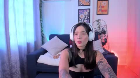 KRAVE  online show from 02.02.26