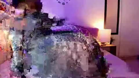 Rachell  Mishelle online show from 12.18.25