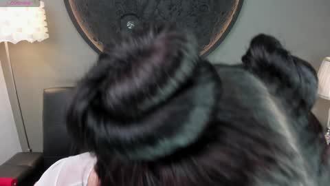 Charlotte online show from 01.03.25