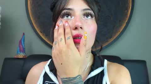 Charlotte online show from 10.23.25