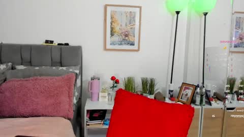 miss__jones_ online show from 05.20.26