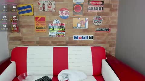 Snapshot of miss__lunna chatting on 02.22.25 Lunna online show from 02.22.25