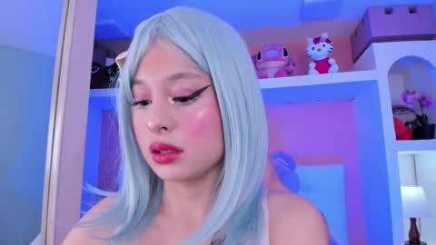 Snapshot of miss__lunna chatting on 09.23.25 Lunna online show from 09.23.25