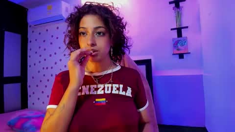 Akemi 3 online show from 09.27.25