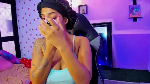 Akemi 3 online show from 10.24.25