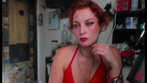 Snapshot of miss_asmodeus chatting on 09.12.25 missAsmodeus online show from 09.12.25