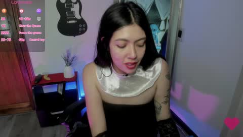 Aurora online show from 01.11.25